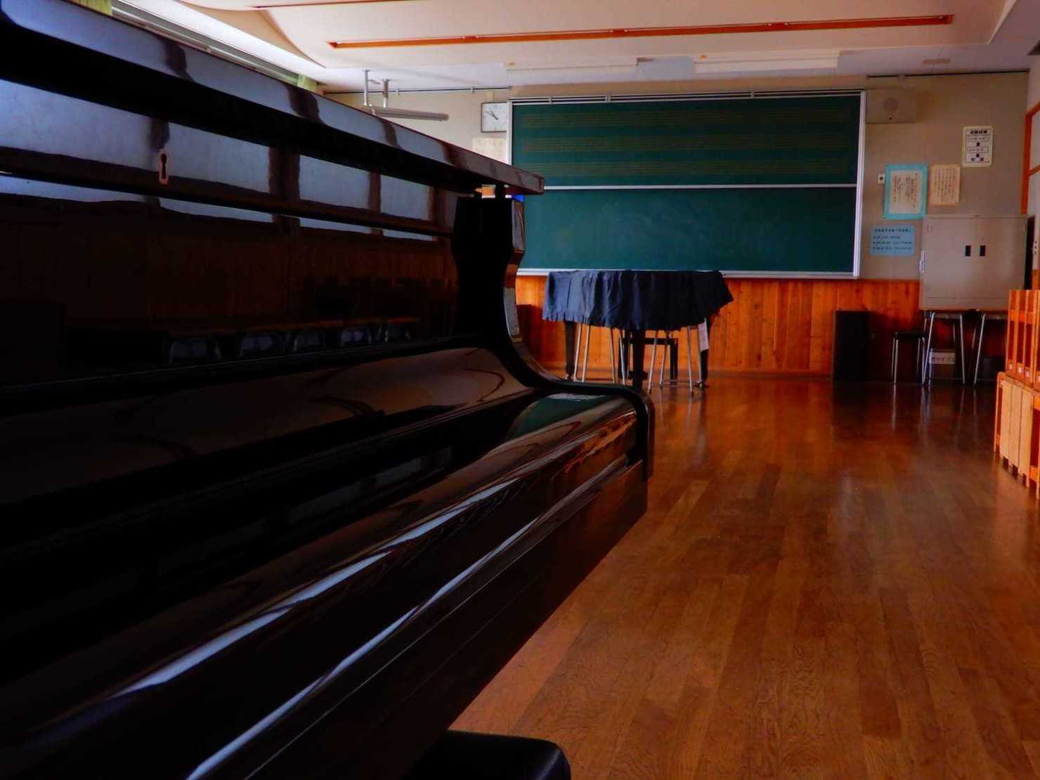 松本市山形村朝日村中学校組合鉢盛中学校