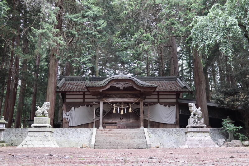 上大池諏訪神社